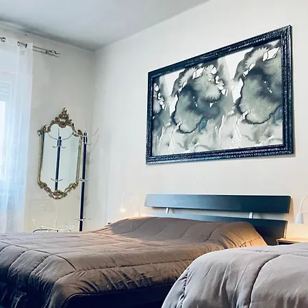 Miraflowers Apartment