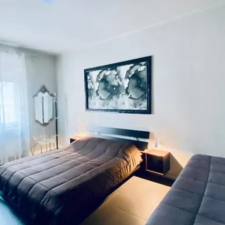 Miraflowers Apartment Turin